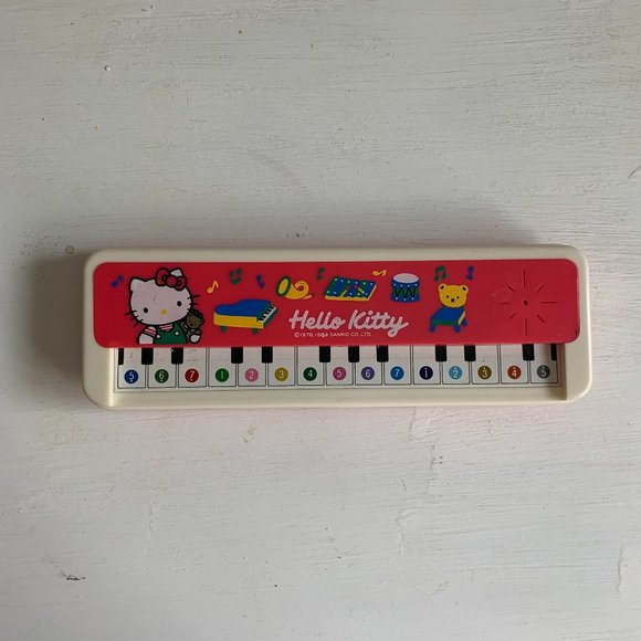 Vintage Hello Kitty Piano/Pencil Case - Picture 1 of 8